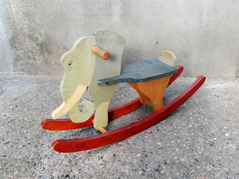 balancin elefante infantil madera 53x93x19 (18eu.) 1u